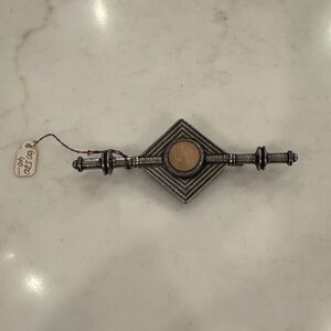 Elegant Pewter Brooch